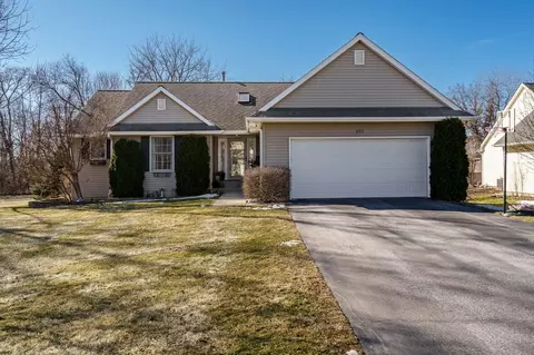 651 Genoa St, Cherry Valley, IL 61016