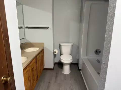 11392 Edgemere Ter, Roscoe, IL 61073 photo 23