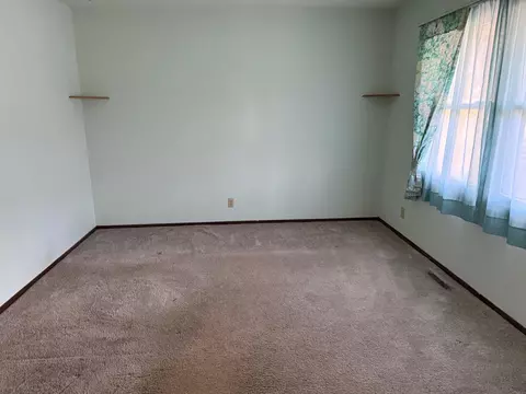 11392 Edgemere Ter, Roscoe, IL 61073 photo 21