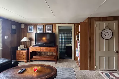 230 Reed St, Pecatonica, IL 61063 photo 10