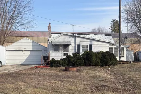 230 Reed St, Pecatonica, IL 61063