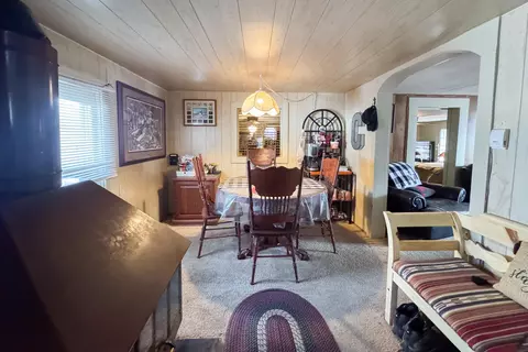 230 Reed St, Pecatonica, IL 61063 photo 5
