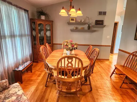 Dining - 28-80 Highland Ct, Lanark, IL 61046 photo 2 of 3