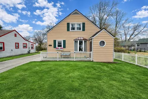 2939 Cannon St, Rockford, IL 61109