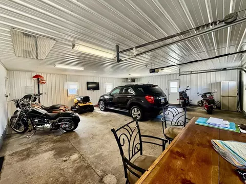 Exterior - 803 North St, Thomson, IL 61285 photo 3 of 10