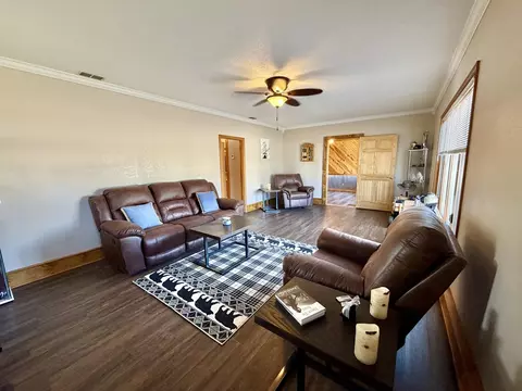 Living - 803 North St, Thomson, IL 61285 photo 3 of 4