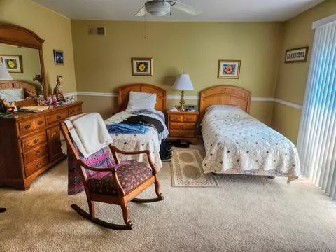 Bedroom - 27-53 Ridgeview Dr, Lanark, IL 61046 photo 3 of 4