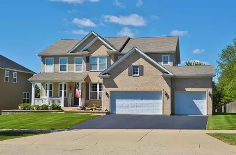 11471 Fitzgerald Ln, Huntley, IL 60142