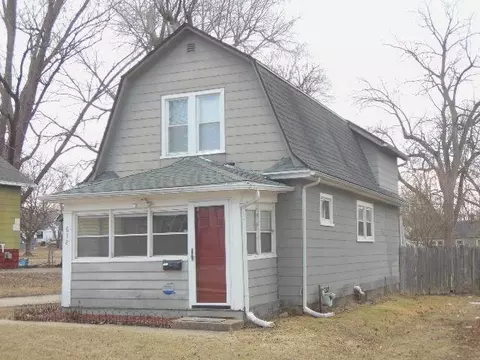 618 Alliance Ave, Rockford, IL 61101