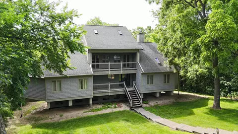 18 Lookout Trce, Galena, IL 61036