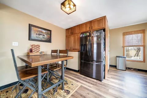 8701 N Main St, Leaf River, IL 61047 photo 9