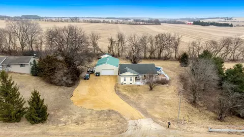 8701 N Main St, Leaf River, IL 61047