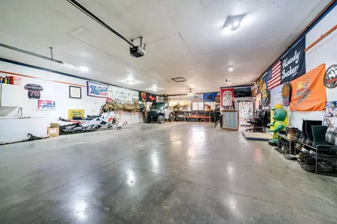 8701 N Main St, Leaf River, IL 61047 photo 21