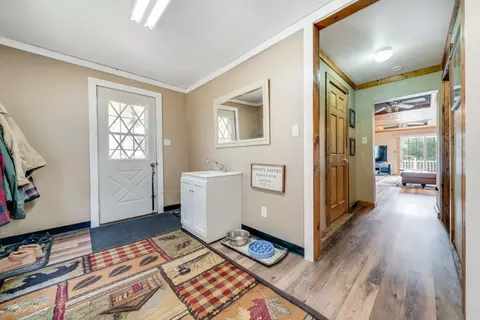 8701 N Main St, Leaf River, IL 61047 photo 17