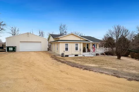 8701 N Main St, Leaf River, IL 61047 photo 30