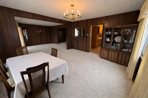 503 N Main St, Chadwick, IL 61014 photo 12