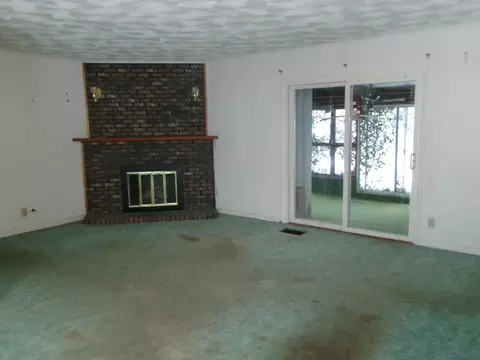 321 Meltzer St, Walnut, IL 61376 photo 2