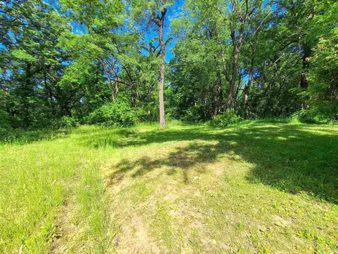 22 Lakewood Ct # -2, Lake Carroll, IL 61046