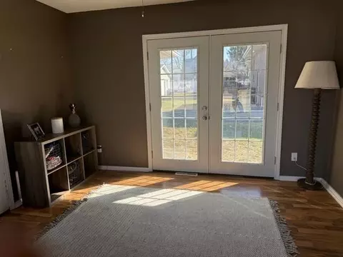 2430 8th St, Peru, IL 61354 photo 6