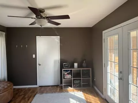 2430 8th St, Peru, IL 61354 photo 5