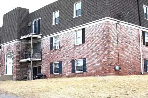 3120 Jacqueline Dr, Rockford, IL 61109