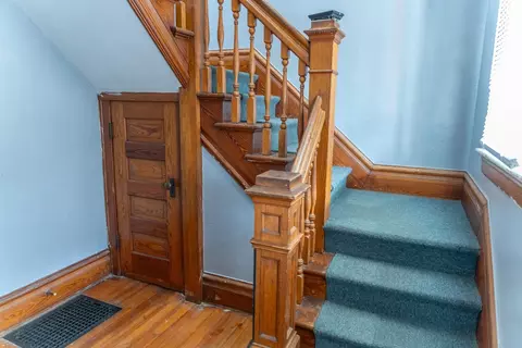 Entry Way - 302 E Prospect Ter, Freeport, IL 61032 photo 1 of 1