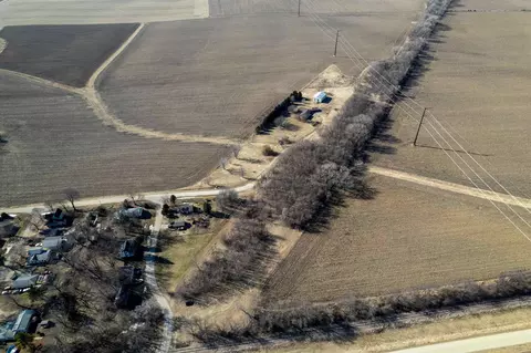 0 W Maple St, Holcomb, IL 61043