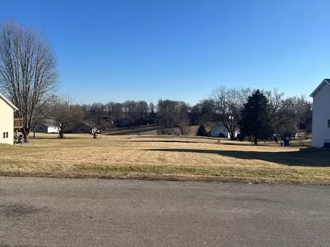 2109 Lake Summerset Rd, Lake Summerset, IL 61019