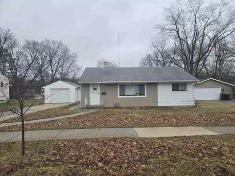 1103 Scottswood, Rockford, IL 61107