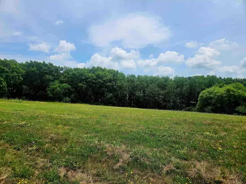 26 Lake Carroll Blvd # -2, Lake Carroll, IL 61046