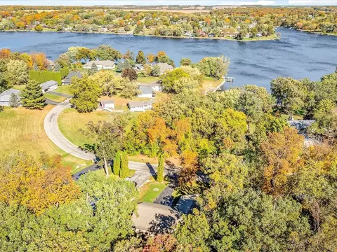 1969 Baintree Rd, Lake Summerset, IL 61019 photo 4