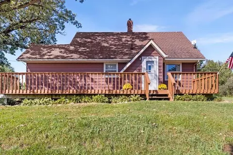 16398 Rock Grove Rd, Durand, IL 61024