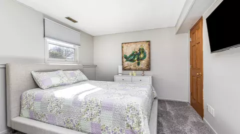 Bedroom - 322 Apache Ct, Galena, IL 61036 photo 7 of 9