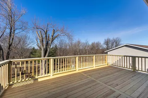 Exterior - 322 Apache Ct, Galena, IL 61036 photo 2 of 7
