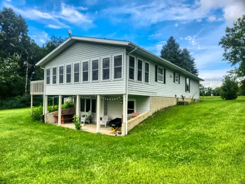 Exterior - 25-41 Old Mill Rd, Lanark, IL 61046 photo 8 of 8