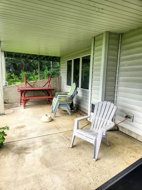 Exterior - 25-41 Old Mill Rd, Lanark, IL 61046 photo 3 of 8