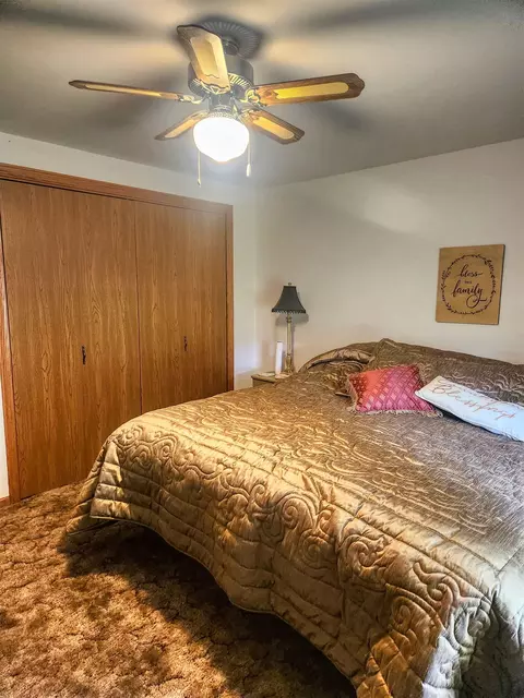 Bedroom - 25-41 Old Mill Rd, Lanark, IL 61046 photo 4 of 6