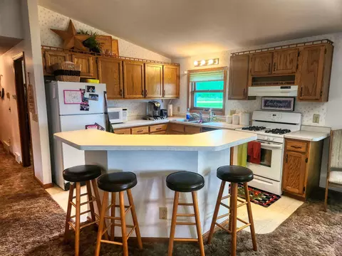 Kitchen - 25-41 Old Mill Rd, Lanark, IL 61046 photo 1 of 3