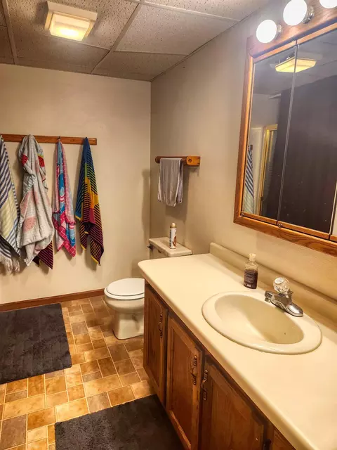 Bath - 25-41 Old Mill Rd, Lanark, IL 61046 photo 3 of 3