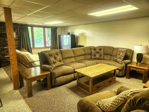 Living - 25-41 Old Mill Rd, Lanark, IL 61046 photo 5 of 5