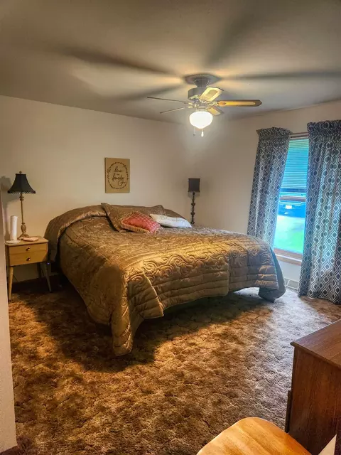 Bedroom - 25-41 Old Mill Rd, Lanark, IL 61046 photo 3 of 6