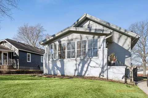 522 Rome Ave, Rockford, IL 61107
