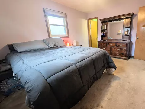 5790 Ada Dr, Roscoe, IL 61073 photo 13