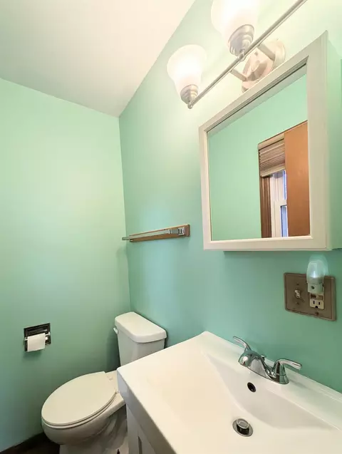 5790 Ada Dr, Roscoe, IL 61073 photo 15