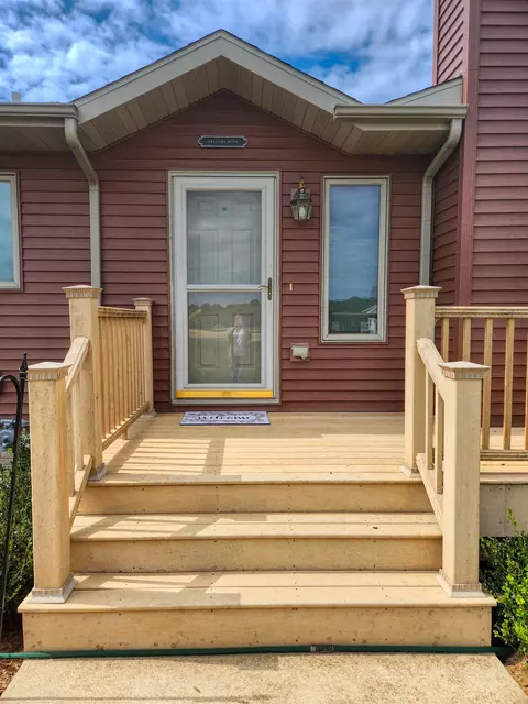 Exterior - 30-45 Brookside Dr, Lanark, IL 61046 photo 3 of 9