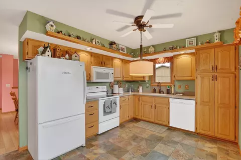 1210 Lake Summerset Rd, Davis, IL 61019 photo 19