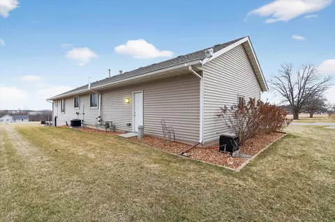 1210 Lake Summerset Rd, Davis, IL 61019 photo 7