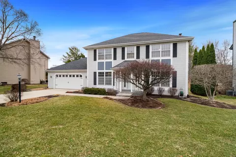 5235 Solitude Dr, Rockford, IL 61114