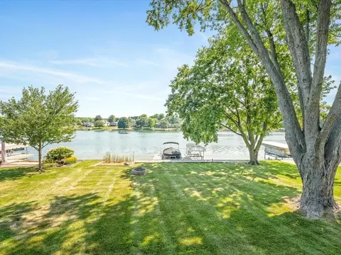 Exterior - 840 Breckenboro Dr, Lake Summerset, IL 61019 photo 13 of 13