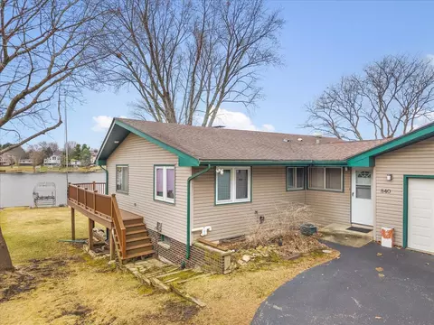 Exterior - 840 Breckenboro Dr, Lake Summerset, IL 61019 photo 10 of 13